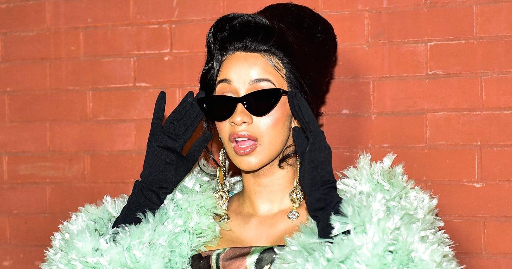 Cardi B Is Back On Instagram Sharing Her Baby Bump And 