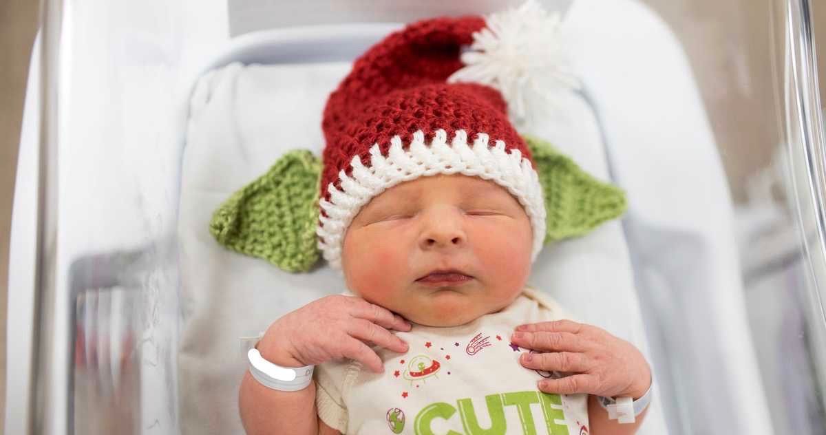 gap yoda hat