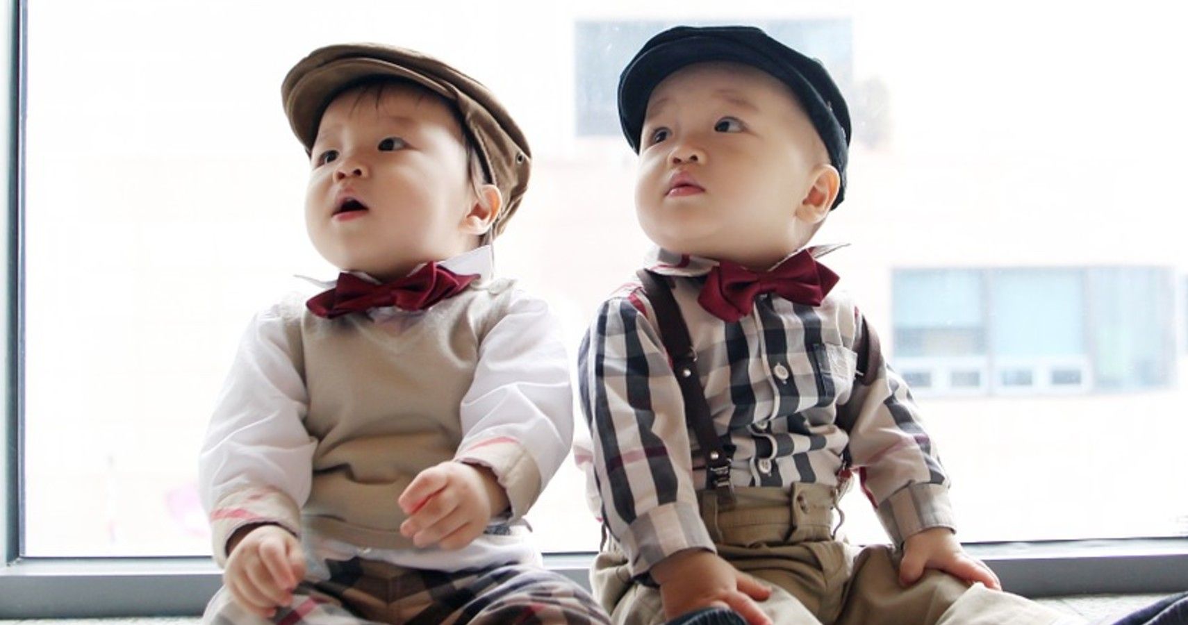 Controversial Mom Made One Of Her Twin Toddlers Get A ...